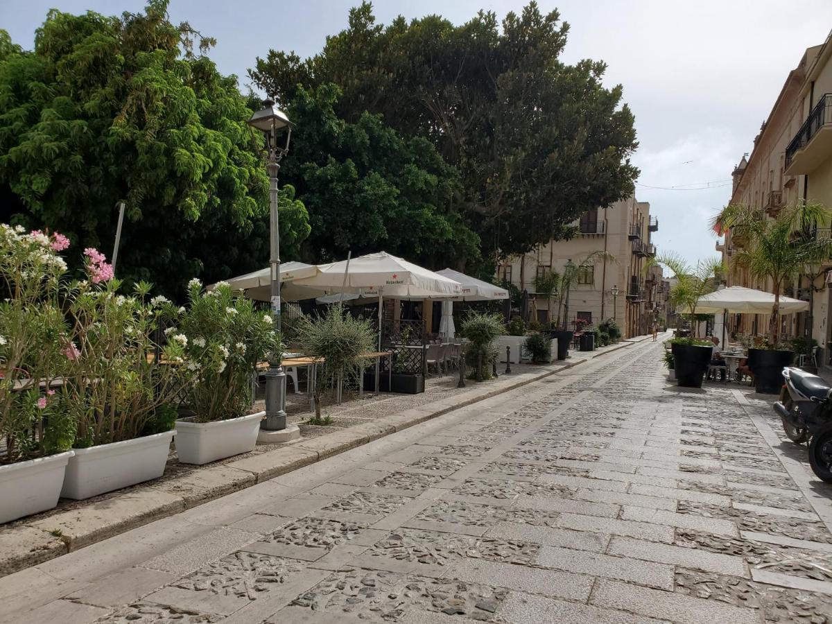 شقة Palazzo Del Golfo كاستيلاّماري ديل غو المظهر الخارجي الصورة