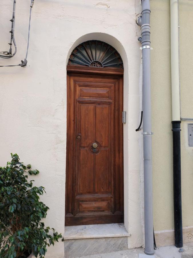 شقة Palazzo Del Golfo كاستيلاّماري ديل غو المظهر الخارجي الصورة