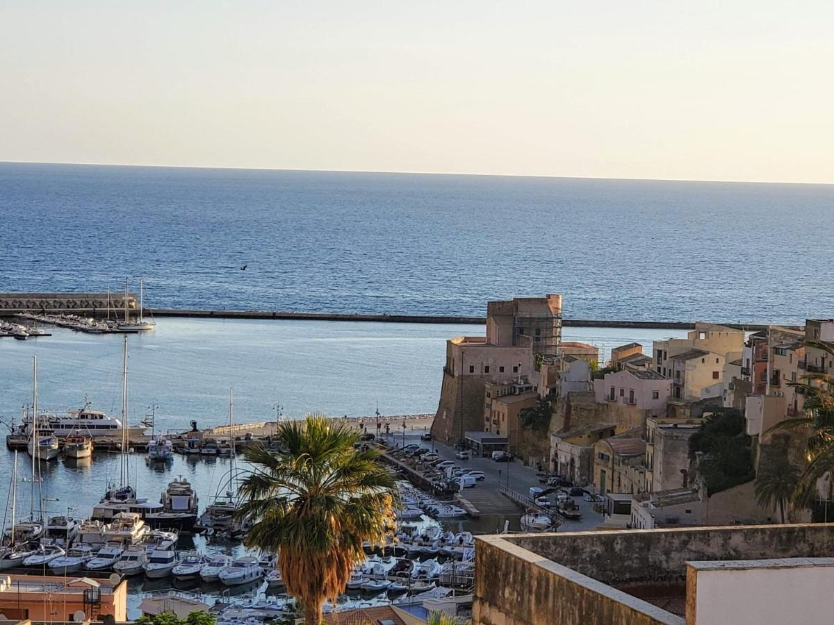 شقة Palazzo Del Golfo كاستيلاّماري ديل غو المظهر الخارجي الصورة