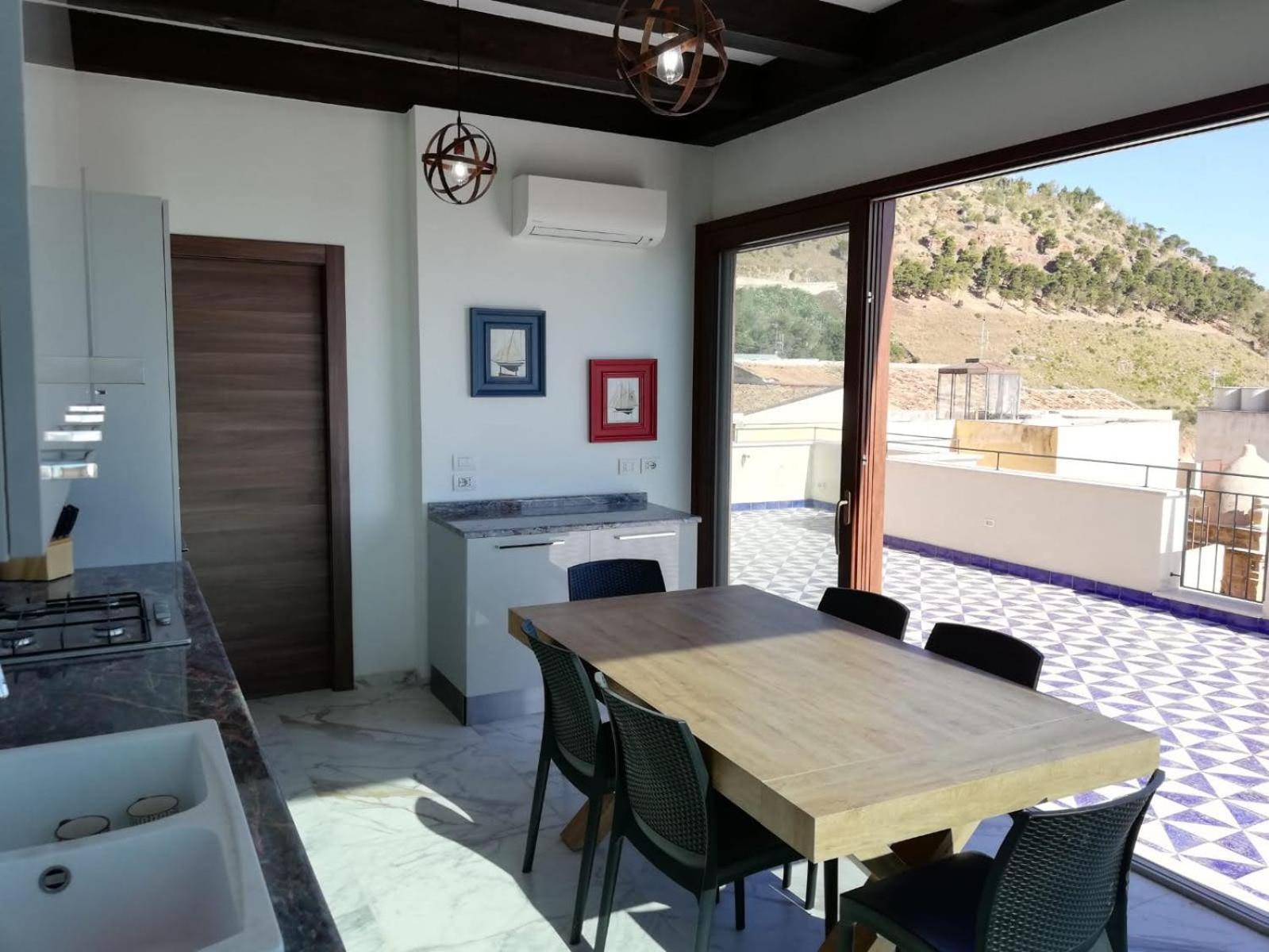 شقة Palazzo Del Golfo كاستيلاّماري ديل غو الغرفة الصورة